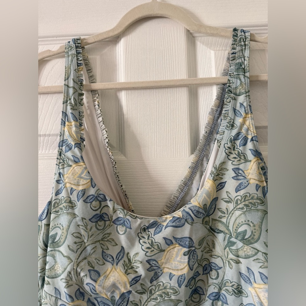 Summersalt Size 22 Wrap One Piece Floral Swimsuit 💚 - Picture 7 of 8